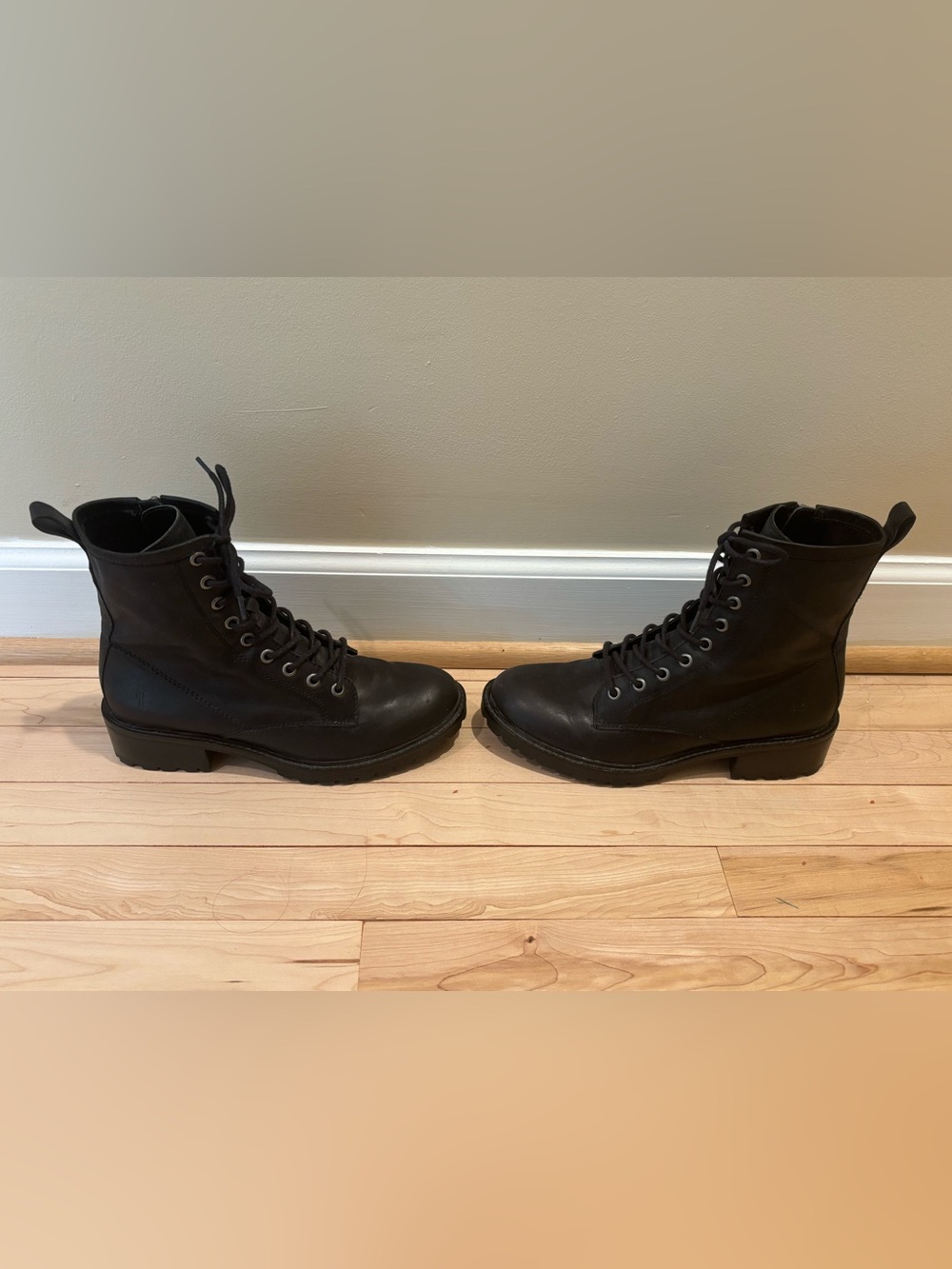 Frye Foster Combat Boots Black Leather Lace Up Side Zip Size 7.5 - Picture 4 of 11